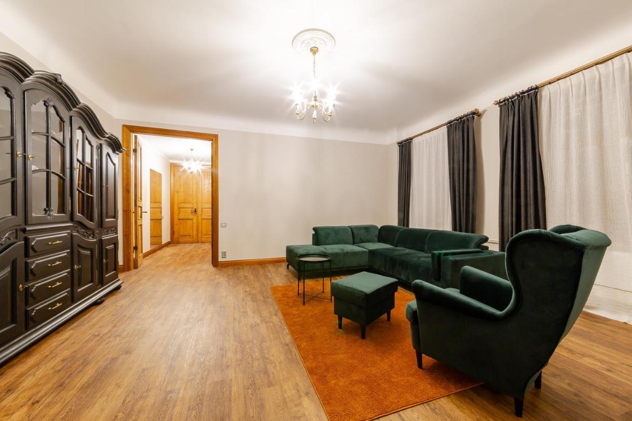 شقة Gourmet Storie'S Ap 68Sqm Renovated Free Parking ريغا المظهر الخارجي الصورة